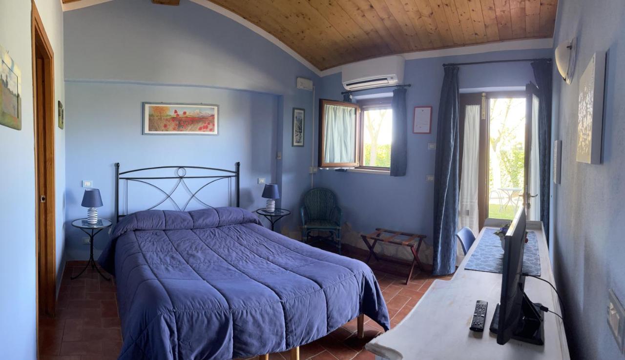 モンテメラノ Agriturismo Poggio Del Drago Bed & Breakfast エクステリア 写真