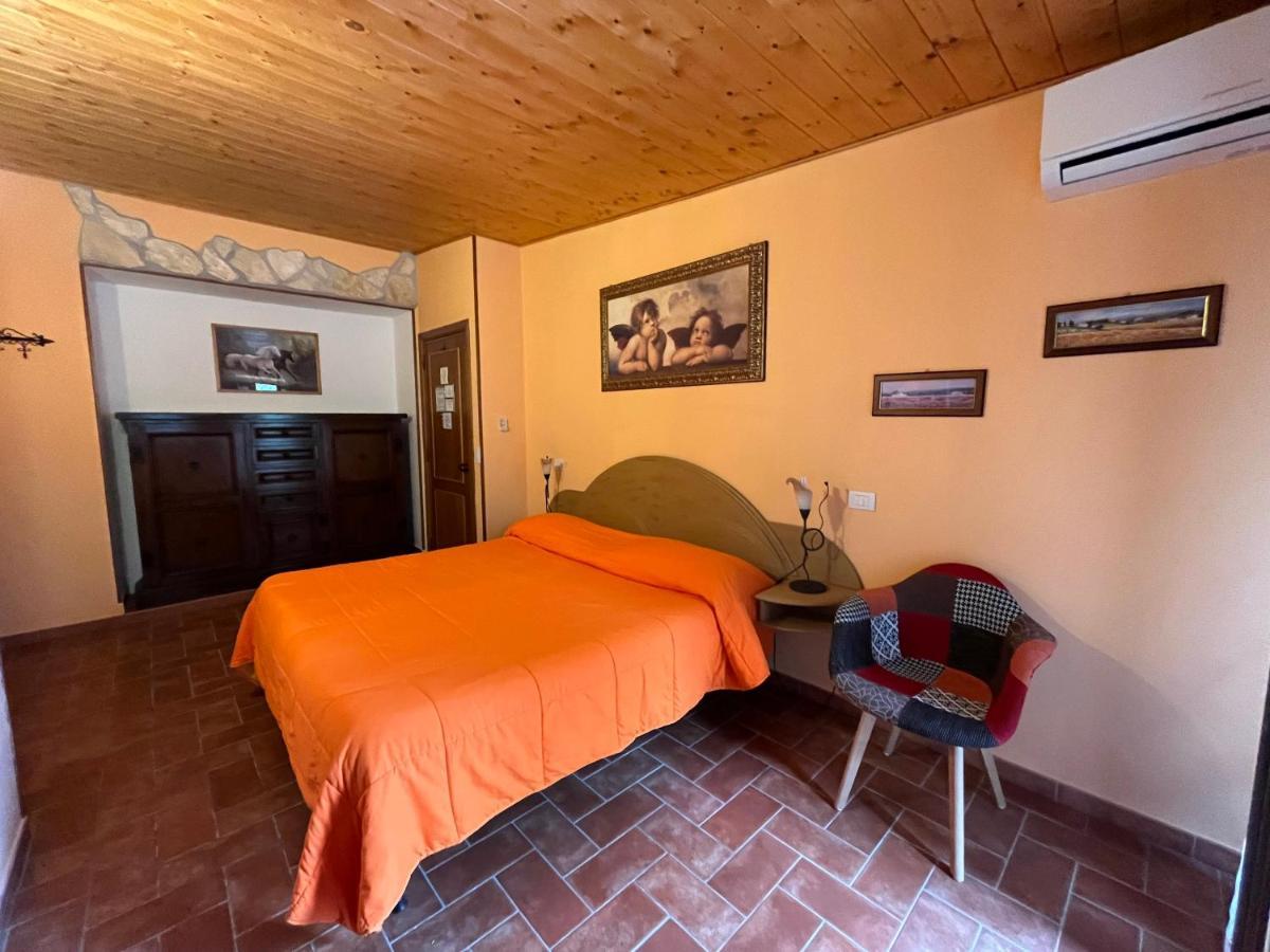 モンテメラノ Agriturismo Poggio Del Drago Bed & Breakfast エクステリア 写真