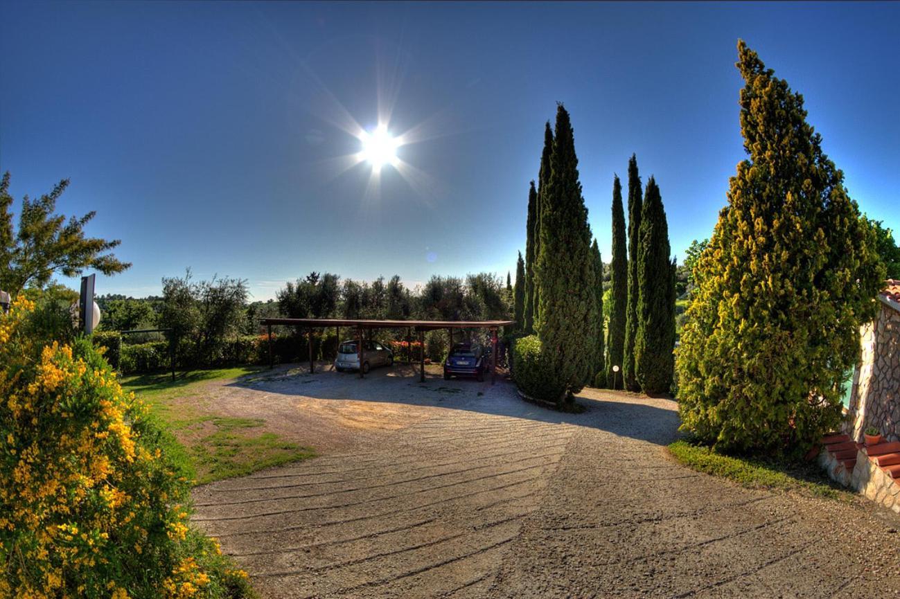 モンテメラノ Agriturismo Poggio Del Drago Bed & Breakfast エクステリア 写真